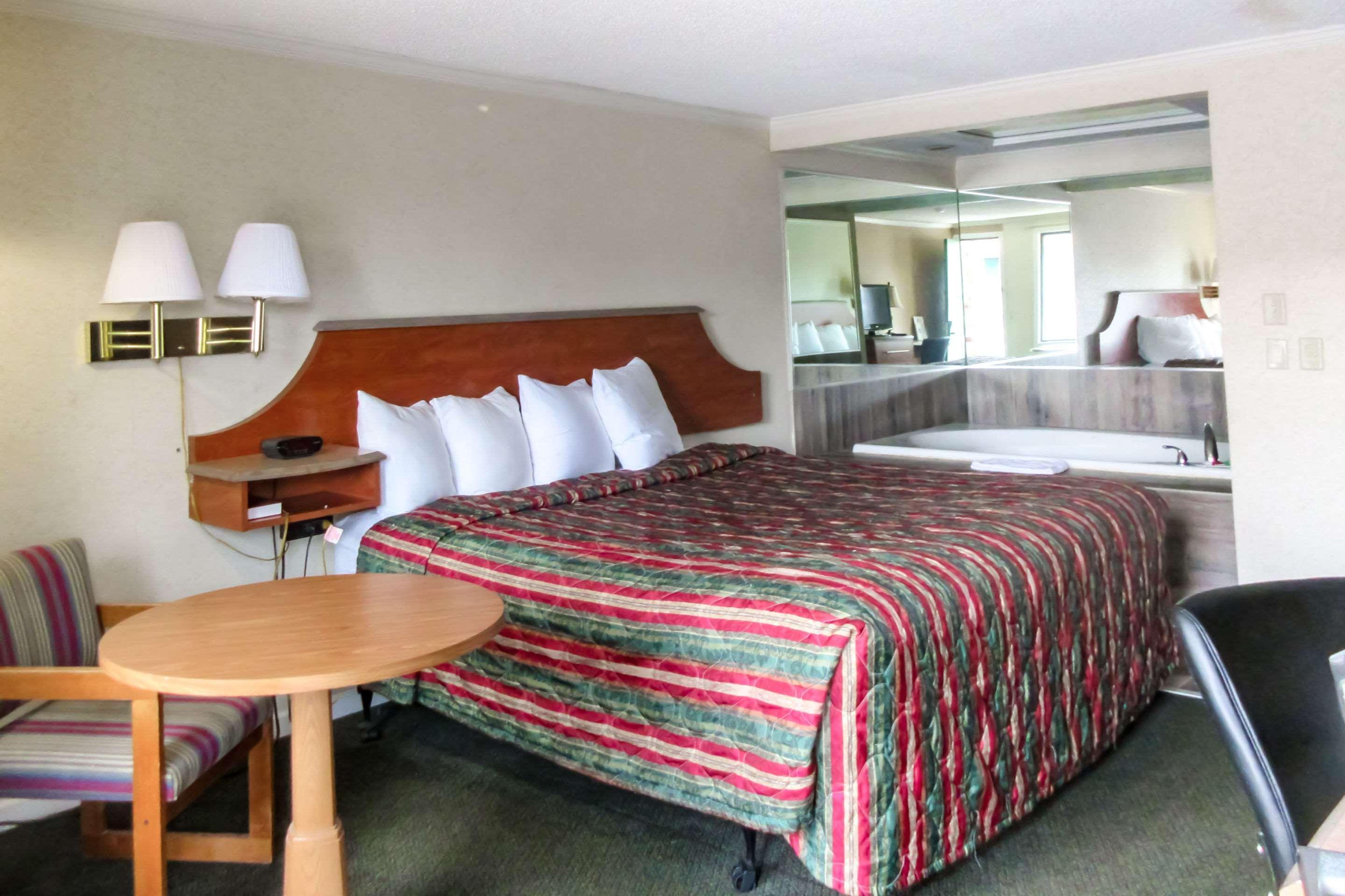 Days-Inn By Wyndham Liverpool-Syracuse Luaran gambar