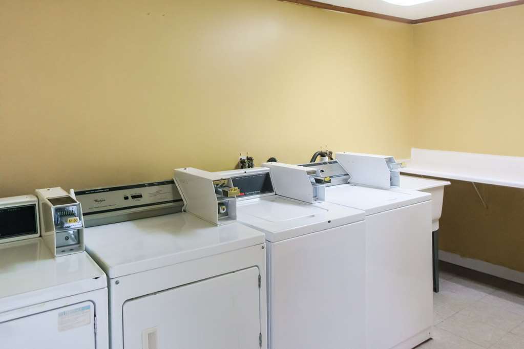 Days-Inn By Wyndham Liverpool-Syracuse Servis gambar